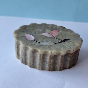 Vintage Oval Marble Soapstone Mother Pearl Floral Trinket Box